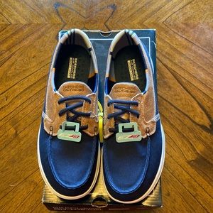 NWT Skechers on the go walk lite shoe